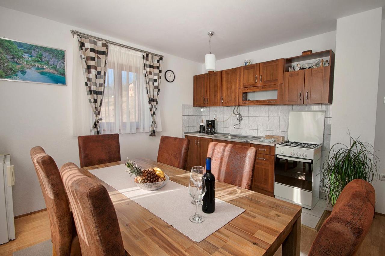 House Elena - Apartment-4 โพลยานัค ภายนอก รูปภาพ