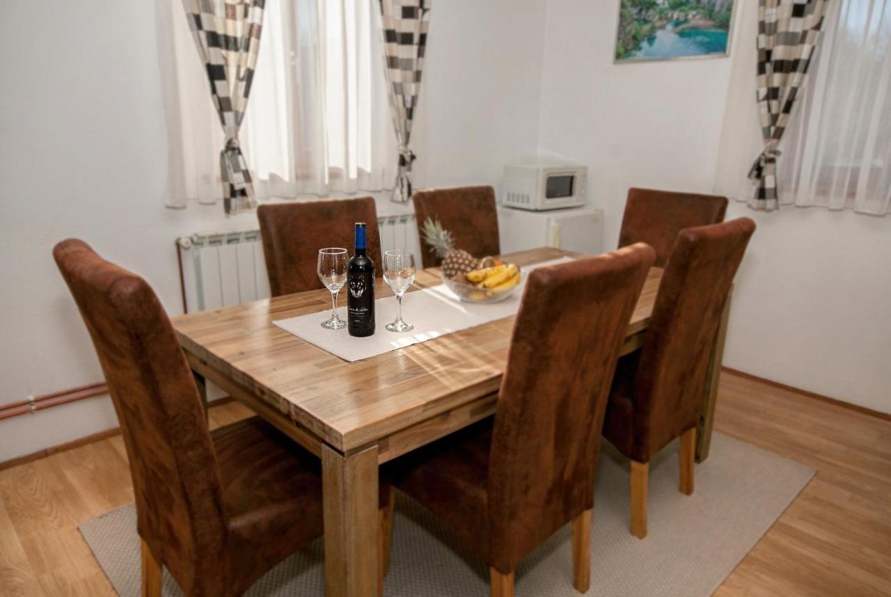 House Elena - Apartment-4 โพลยานัค ภายนอก รูปภาพ